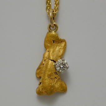 Nugget & .20c Diamond Pendant